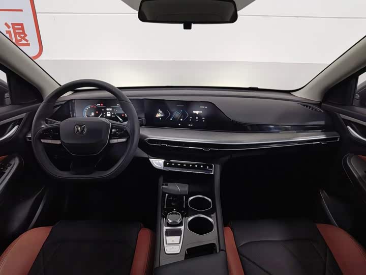 Changan Eado Plus, 2023 — фото 5 из 9