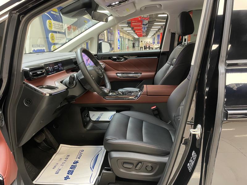 GAC Trumpchi E8, 2024 — фото 12 из 12