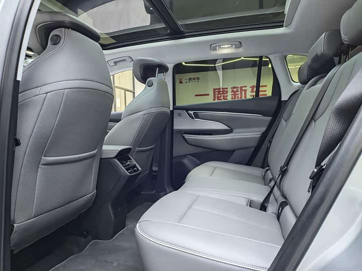 Buick Electra E5, 2025 — фото 9 из 9