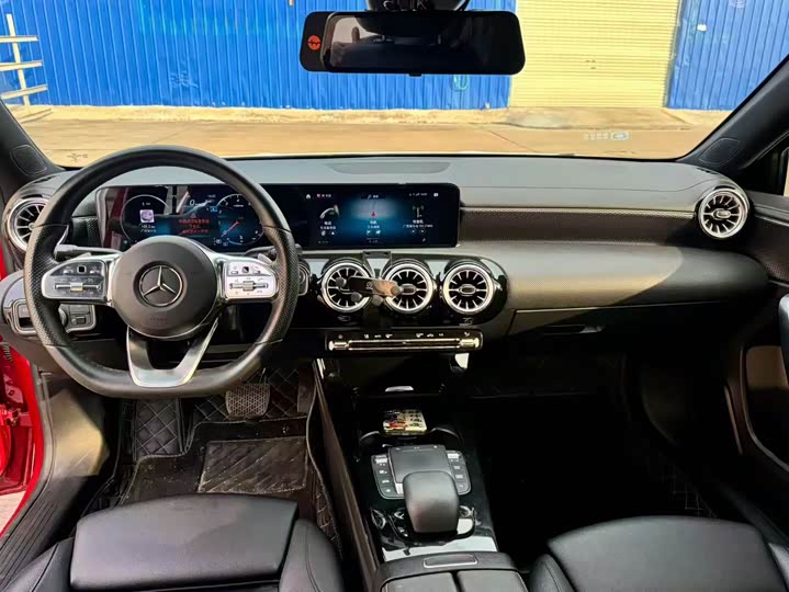 Mercedes-Benz A-Class, 2022 — фото 8 из 9
