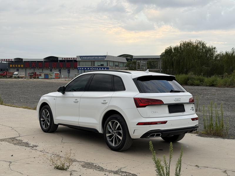 Audi Q5L, 2023 — фото 4 из 12