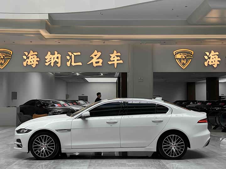 Jaguar XE L, 2022 — фото 2 из 9