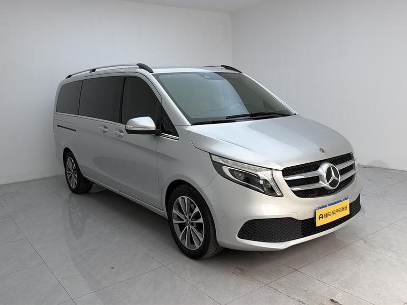 Mercedes-Benz V-Class, 2022 — фото 3 из 12