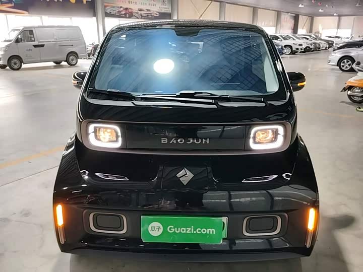 Baojun KiWi EV, 2022 — фото 3 из 9