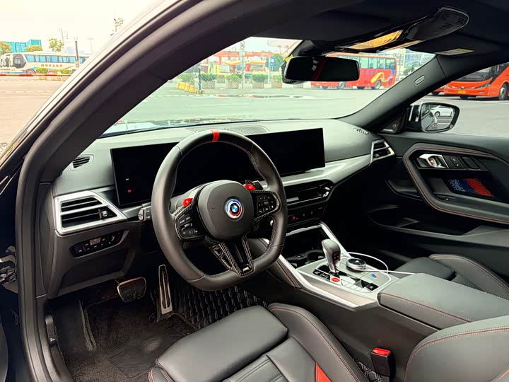 BMW M240i, 2025 — фото 8 из 9