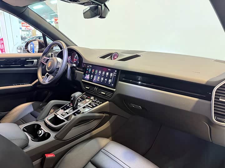 Porsche Cayenne, 2021 — фото 10 из 12