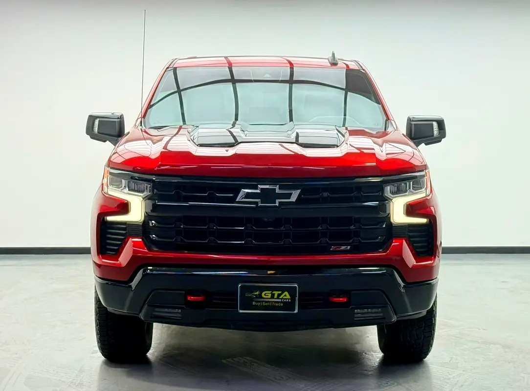 Chevrolet Silverado 1500, 2023 — фото 2 из 10