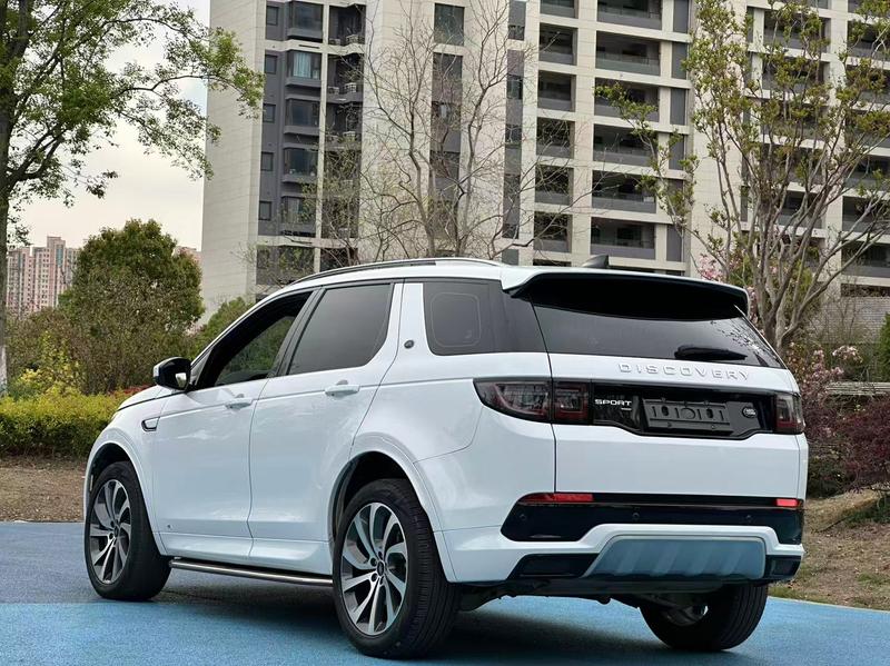 Land Rover Discovery Sport, 2022 — фото 4 из 10