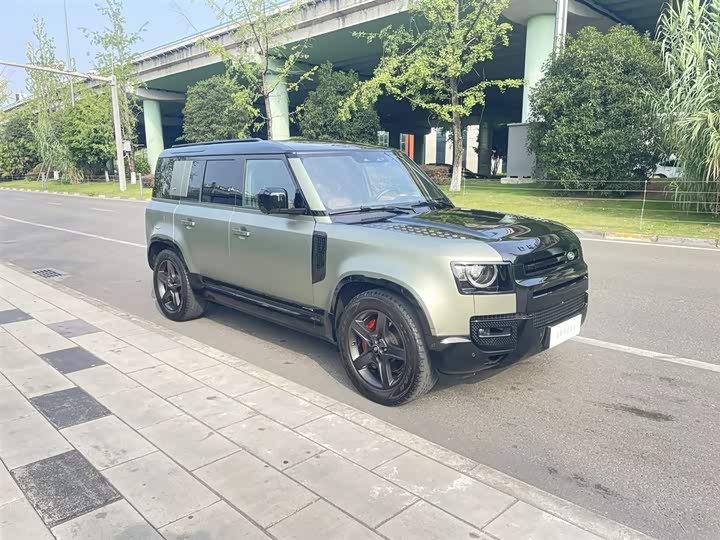 Land Rover Defender, 2023 — фото 4 из 9