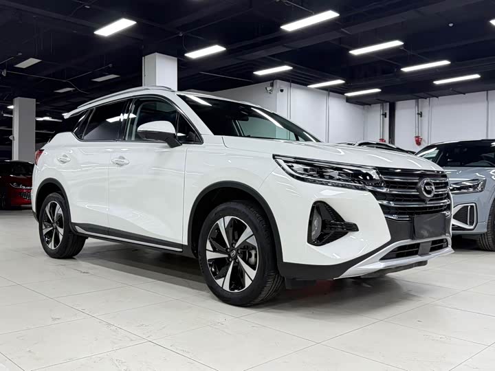 GAC Trumpchi GS4, 2022 — фото 4 из 9