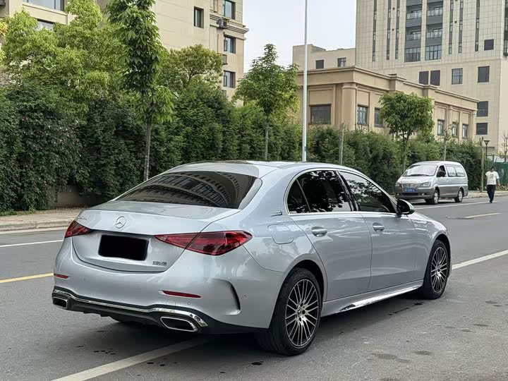 Mercedes-Benz C-Class, 2023 — фото 4 из 9