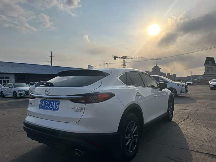 Mazda CX-4, 2023 — фото 4 из 9