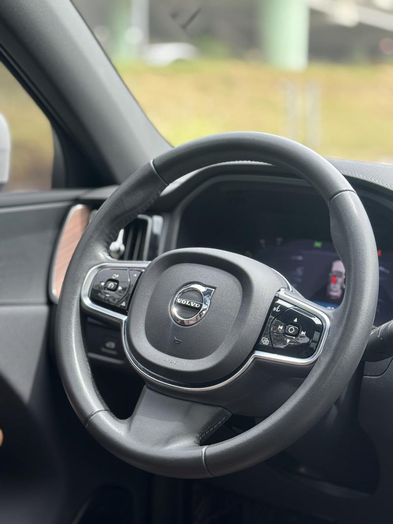Volvo XC60, 2021 — фото 7 из 10