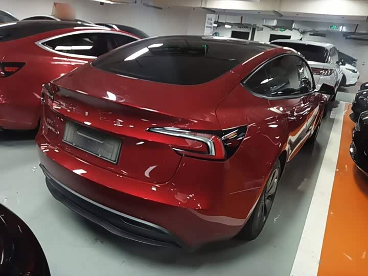 Tesla Model 3, 2025 — фото 7 из 9