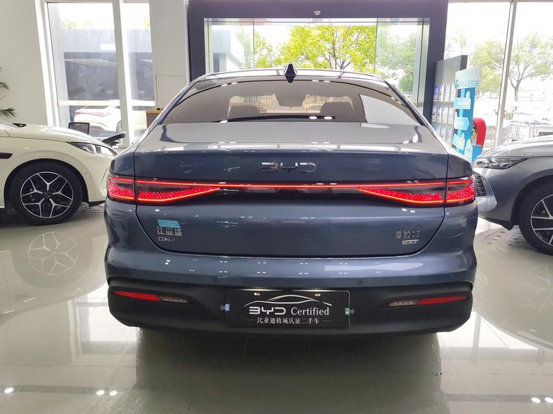 BYD Seal 05 DM-i Hybrid, 2024 — фото 5 из 11