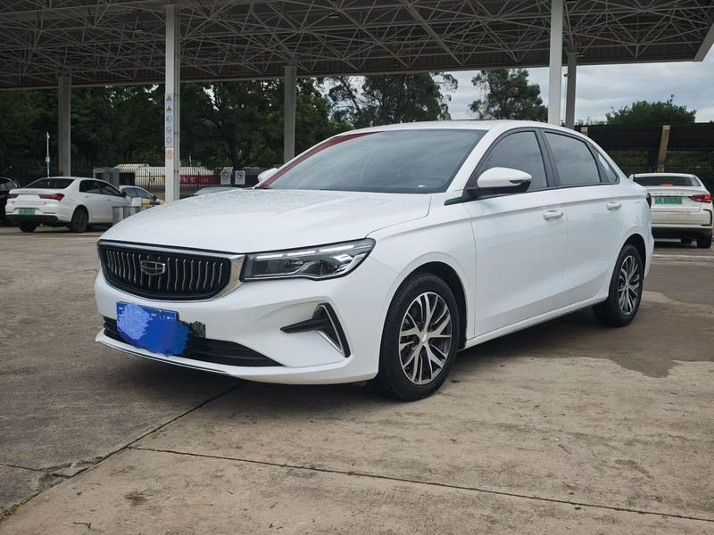 Geely Emgrand, 2023 — купить в Санкт-Петербурге под ключ