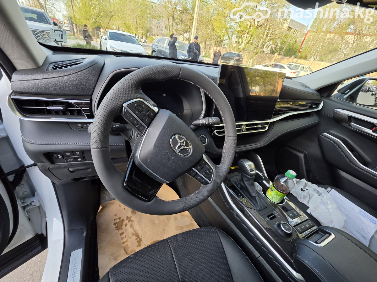 Toyota Highlander, 2026 — фото 11 из 12
