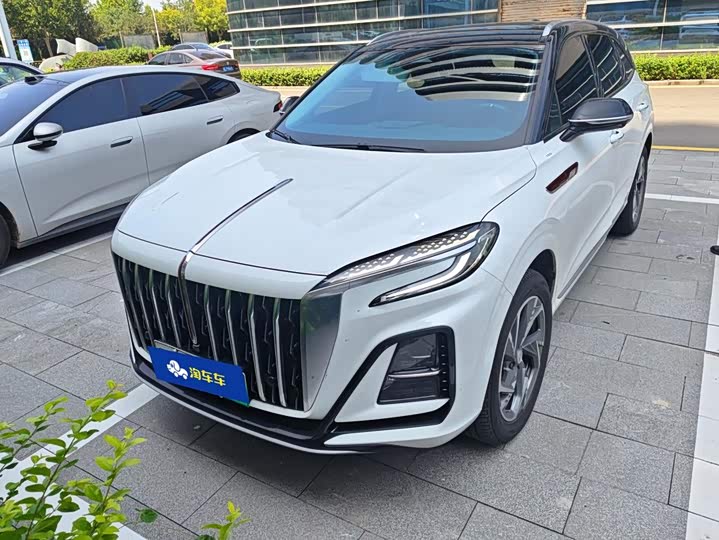 Hongqi HS3 Hybrid, 2024 — фото 2 из 9