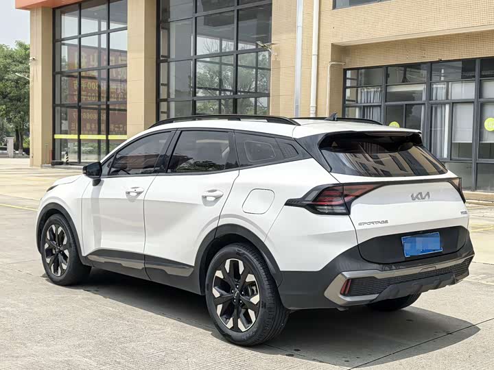 Kia Sportage, 2022 — фото 6 из 9