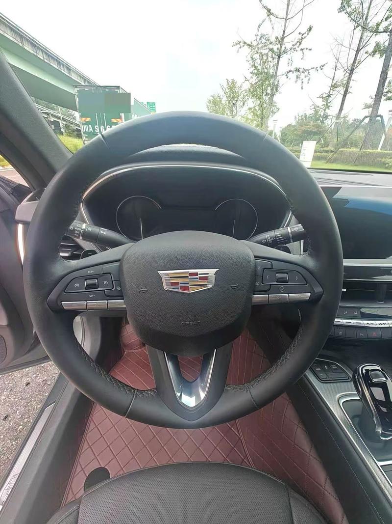 Cadillac CT5, 2023 — фото 4 из 7