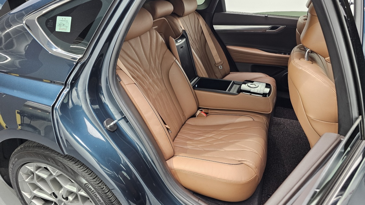 Genesis G80, 2022 — фото 10 из 12