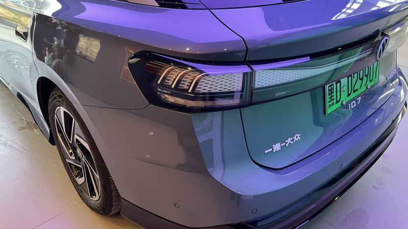 Volkswagen ID.7 Vizzion, 2024 — фото 7 из 12