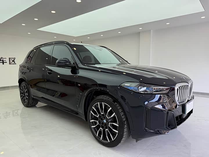 BMW X5, 2025 — фото 3 из 9