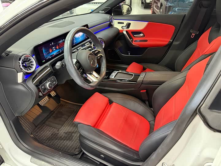 Mercedes-Benz CLA-Class AMG, 2024 — фото 7 из 9
