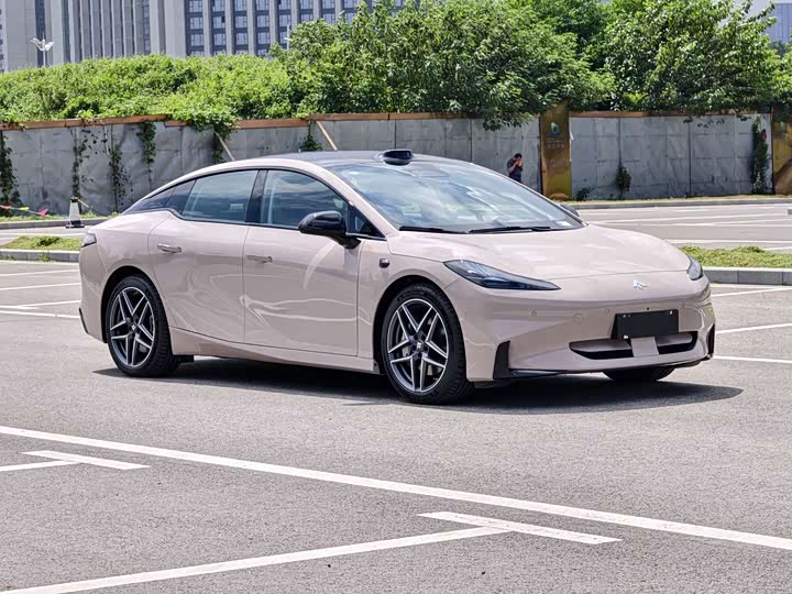 GAC Hyptec GT, 2026 — фото 3 из 9
