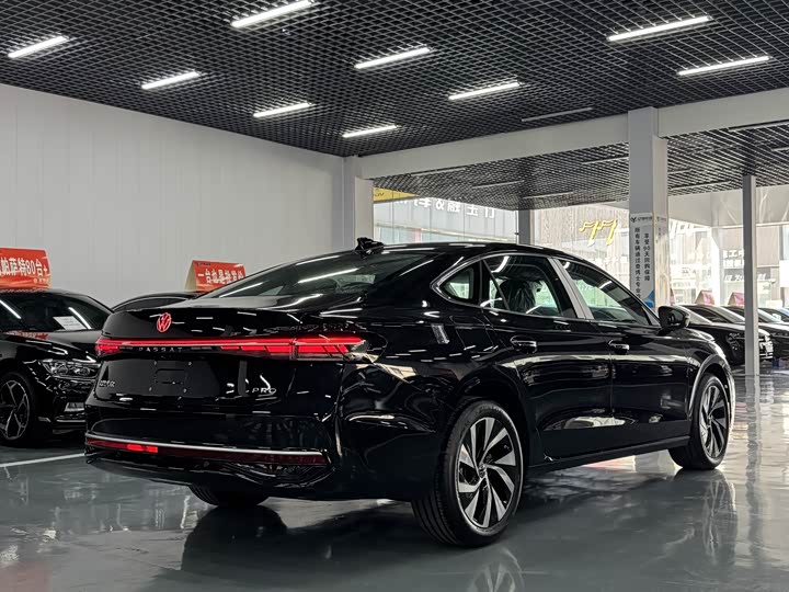 Volkswagen Passat, 2026 — фото 9 из 9