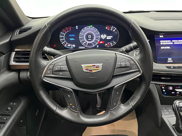 Cadillac CT6, 2022 — фото 8 из 9