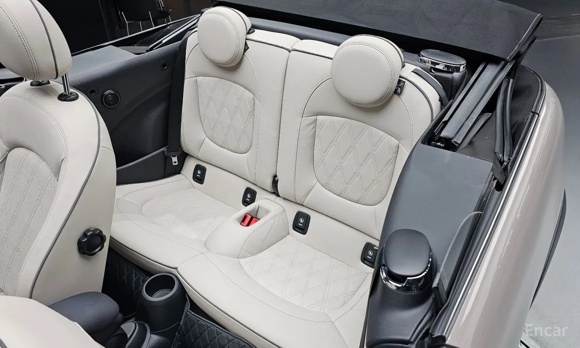 Mini Cooper Convertible, 2022 — фото 11 из 12