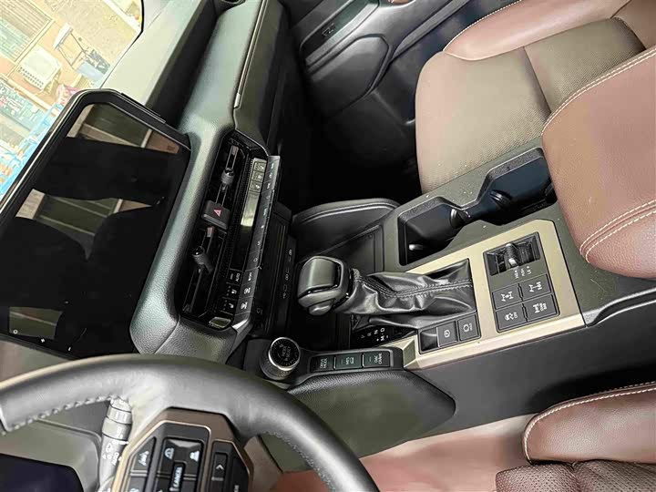 Toyota Prado, 2025 — фото 5 из 9