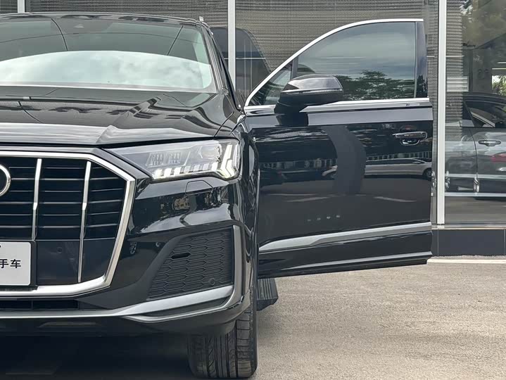 Audi Q7, 2023 — фото 9 из 9