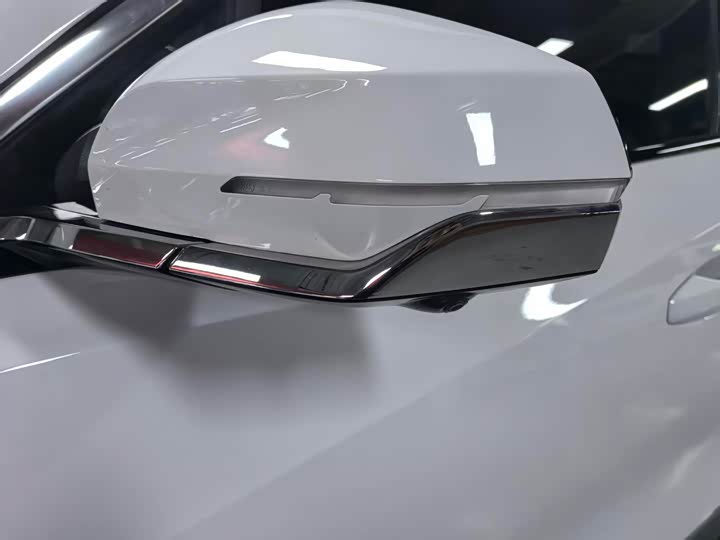 Geely Atlas L, 2025 — фото 5 из 9