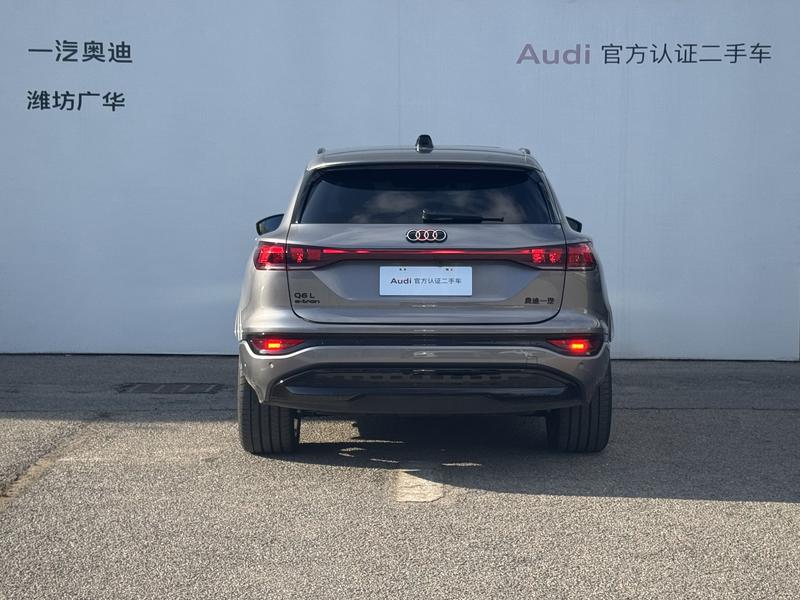 Audi Q6L e-tron, 2025 — фото 3 из 12