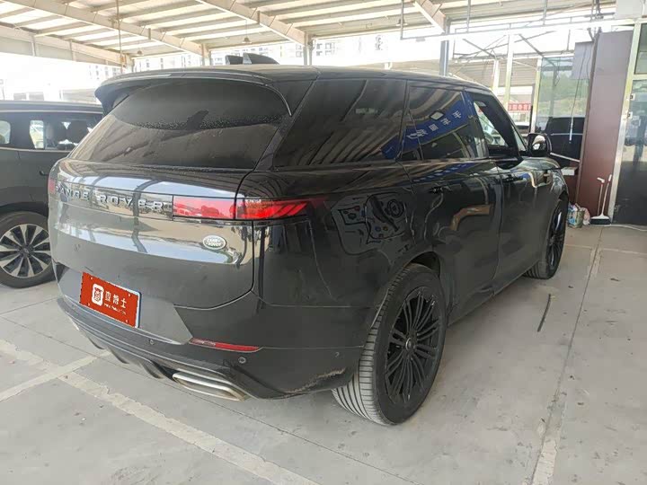 Land Rover Range Rover Sport, 2023 — фото 2 из 9