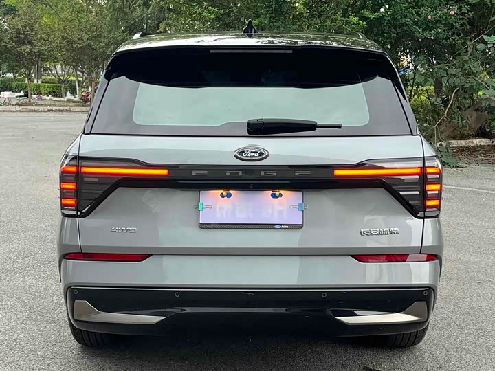 Ford Edge, 2023 — фото 5 из 12