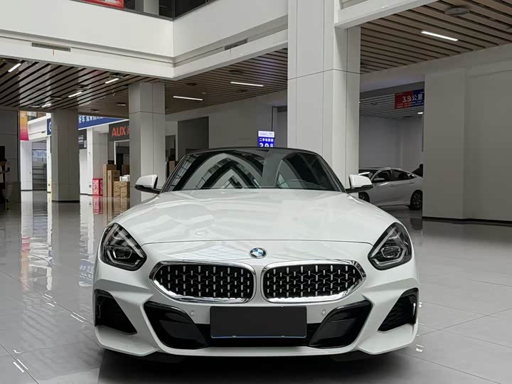 BMW Z4, 2022 — фото 2 из 9