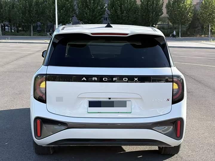 BAIC Arcfox Kaola S, 2025 — фото 7 из 9