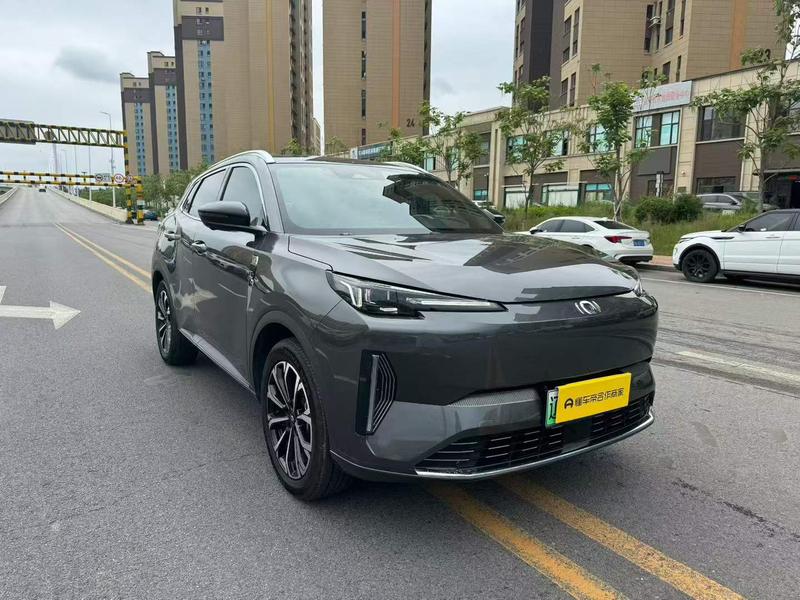Changan Qiyuan (Nevo) Q05 Classic, 2025 — фото 3 из 9