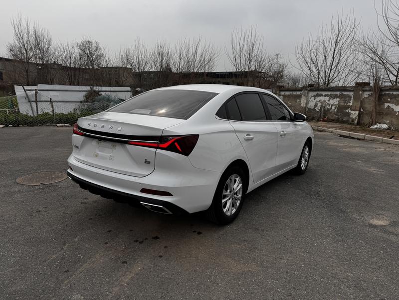 Roewe i5, 2025 — фото 7 из 12
