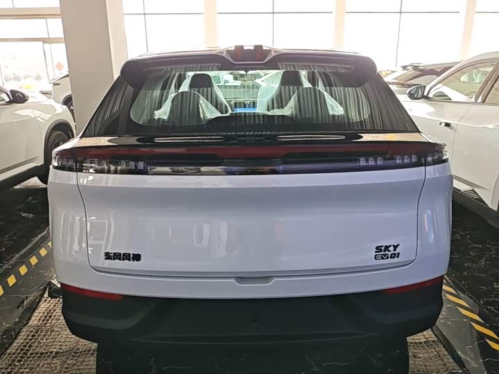 Dongfeng Aeolus Sky EV01, 2025 — фото 4 из 9