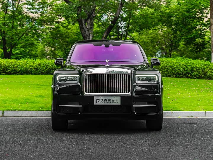 Rolls-Royce Cullinan, 2023 — фото 2 из 9