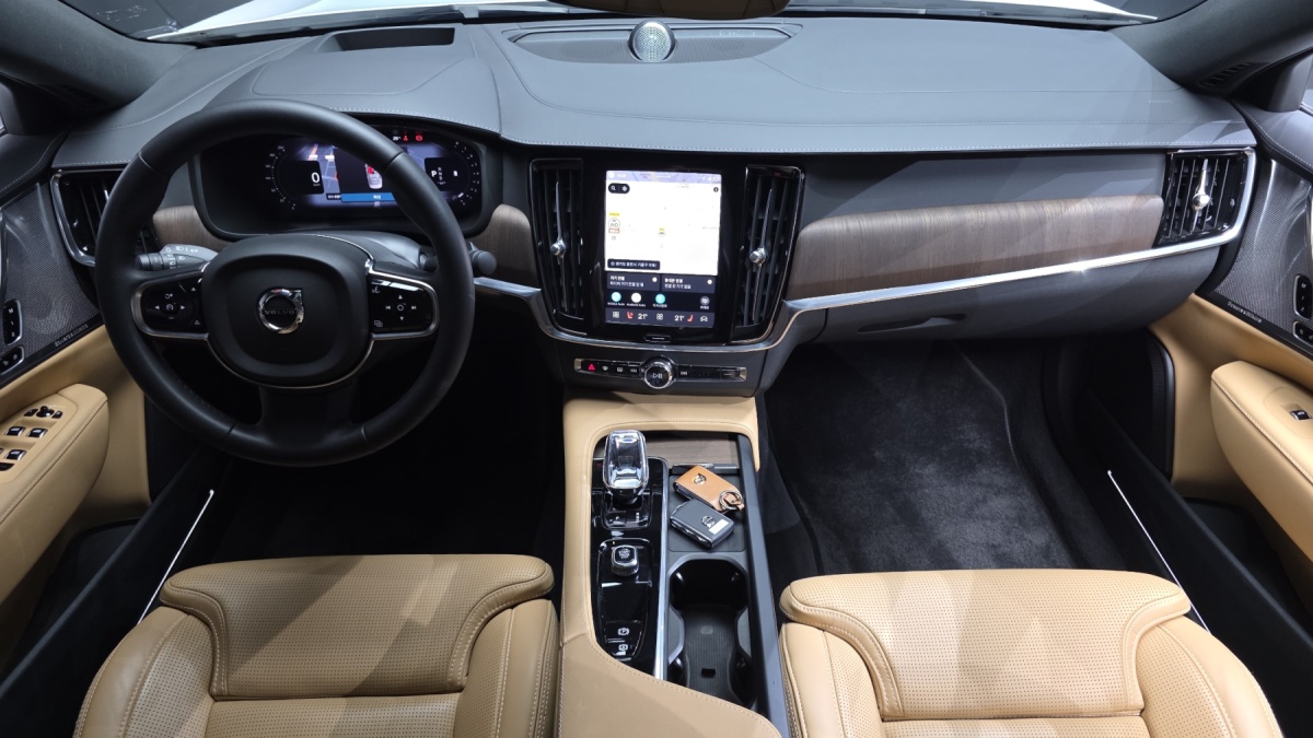Volvo S90, 2023 — фото 6 из 12