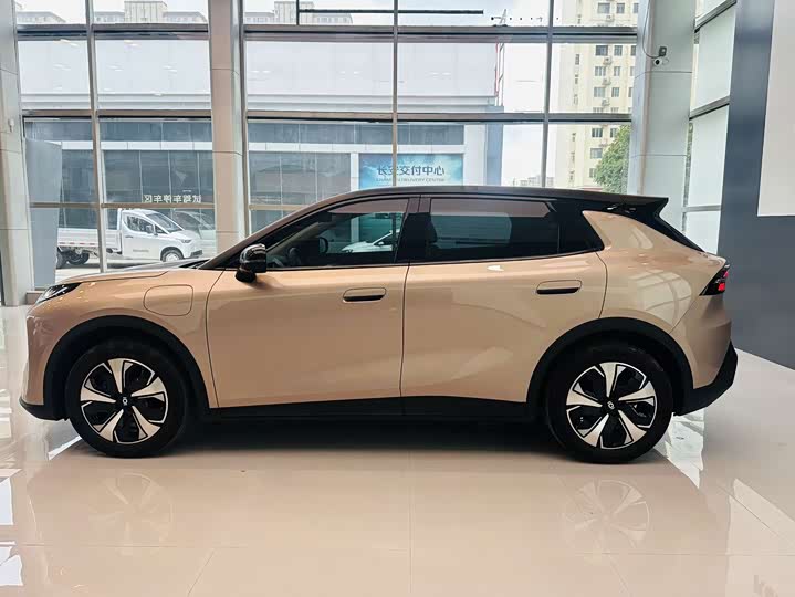 Changan Qiyuan (Nevo) Q05, 2025 — фото 4 из 9