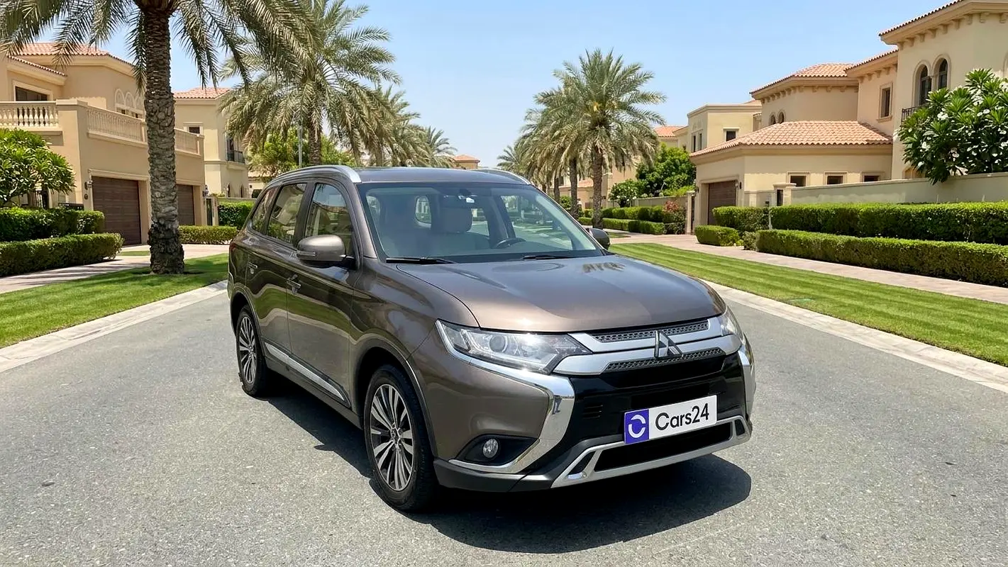 Mitsubishi Outlander, 2023