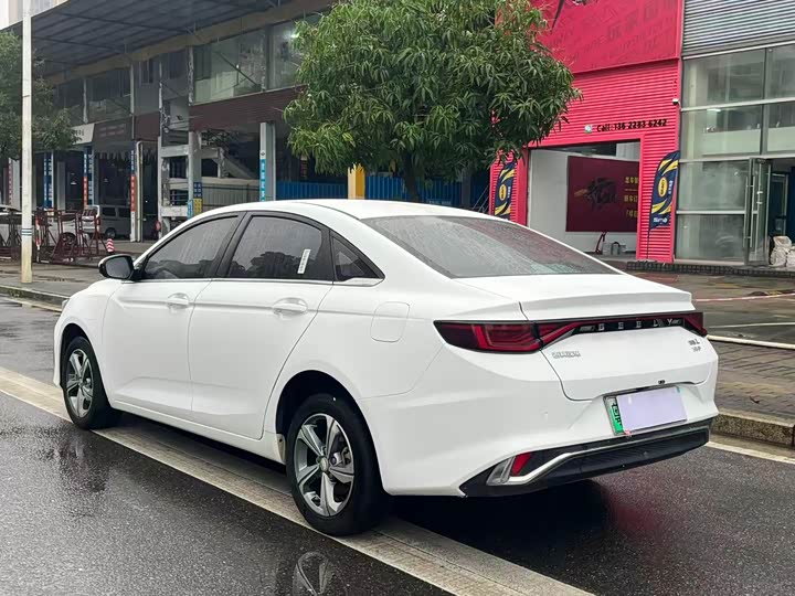 Geely Emgrand L Hi·P Hybrid, 2023 — фото 6 из 9
