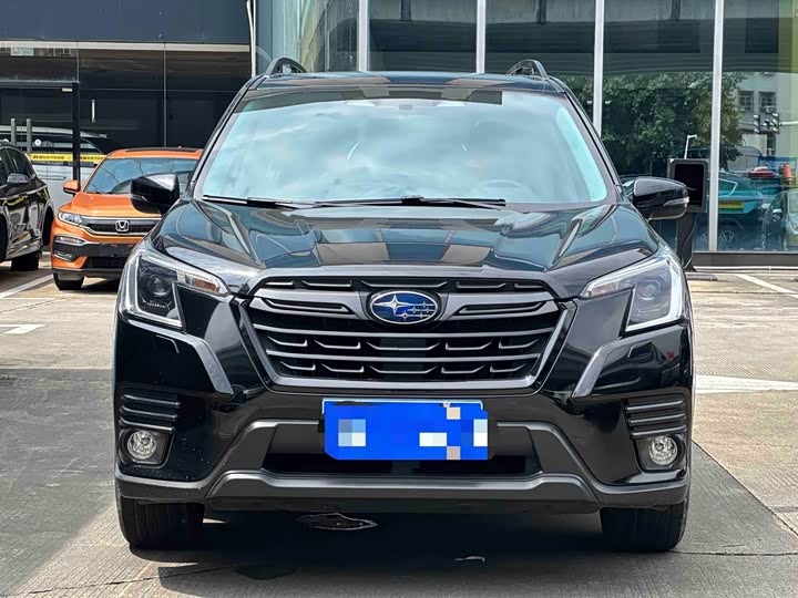 Subaru Forester, 2022 — фото 2 из 7
