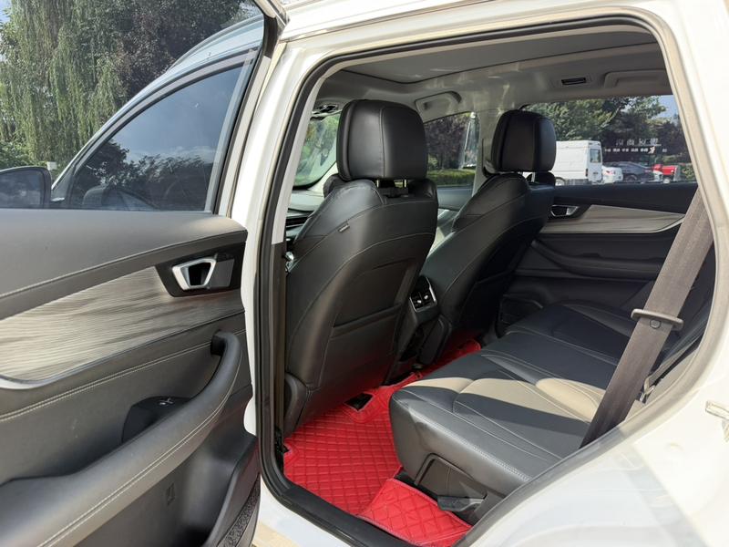 Chery Tiggo 8 Plus, 2022 — фото 10 из 12
